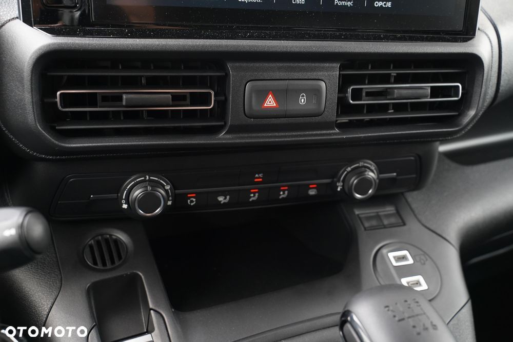 Fiat Nowy Doblo Cargo/Van Maxi 1.5 BlueHDI S&S L2 - 17