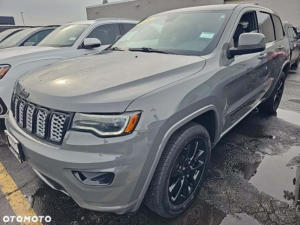 Jeep Grand Cherokee - 4