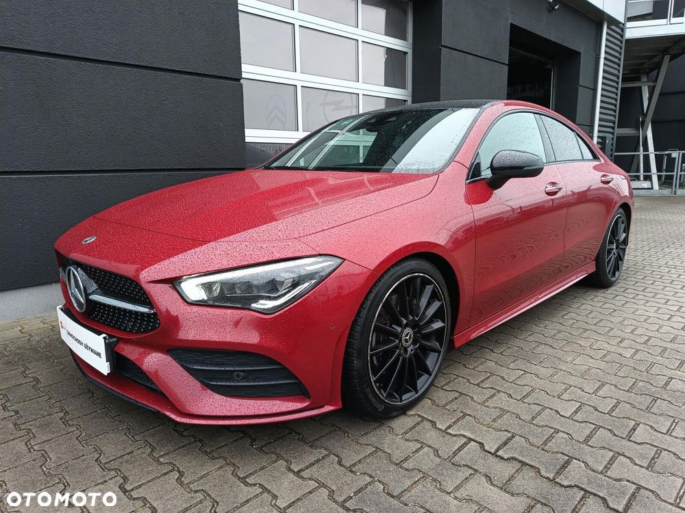 Mercedes-Benz CLA 220 4-Matic 7G-DCT - 3