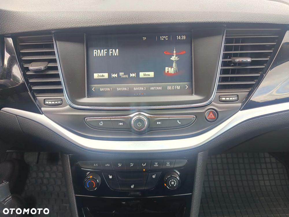 Opel Astra 1.4 Turbo Business - 21