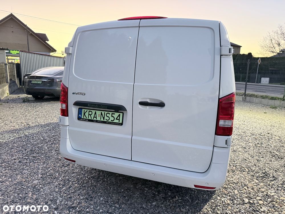 Mercedes-Benz eVito - 8