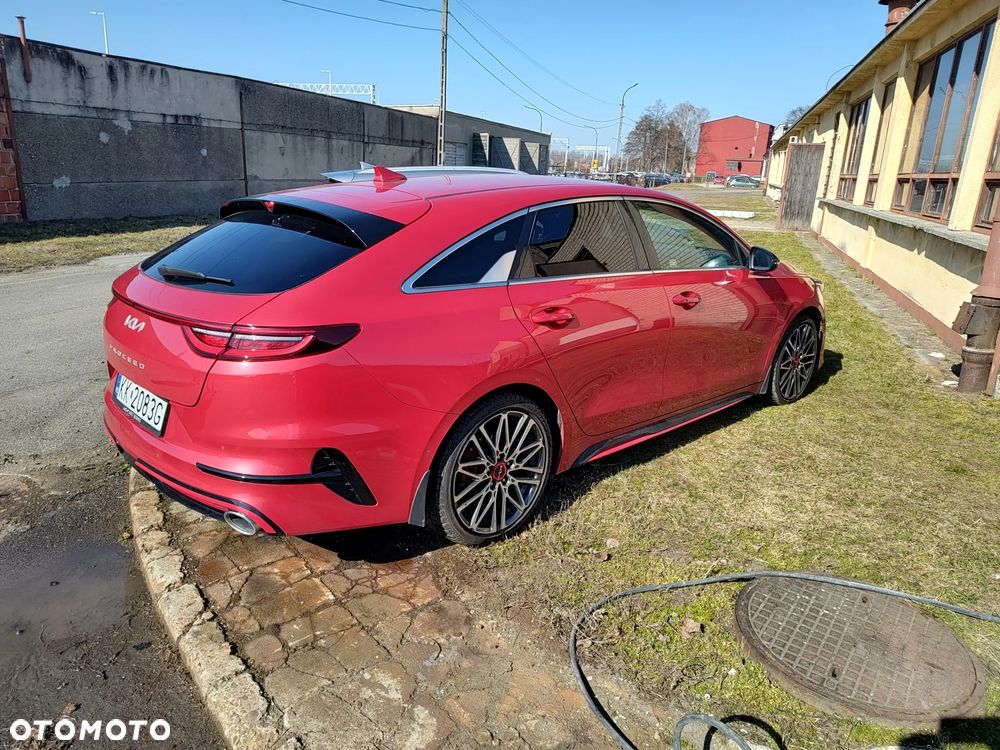 Kia ProCeed - 2