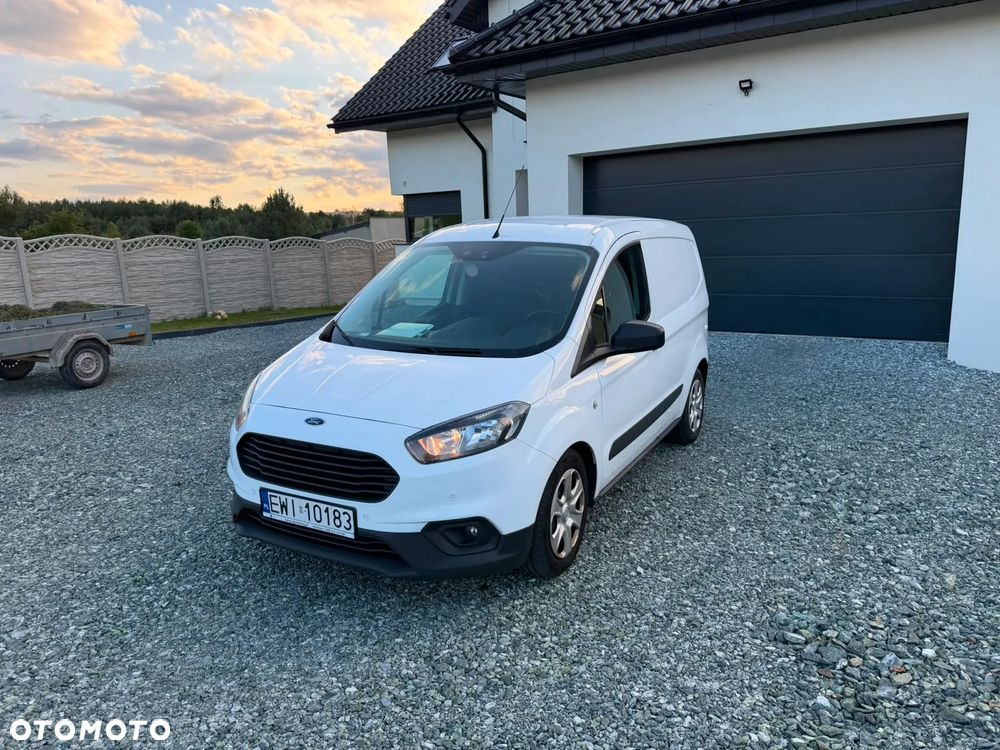 Ford Courier - 1