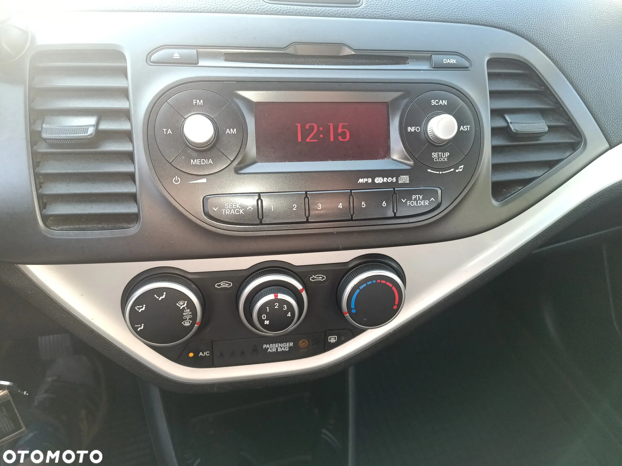 Kia Picanto 1.0 L - 4