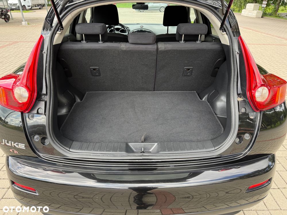 Nissan Juke 1.6 DIG-T ALL-MODE 4x4i Xtronic Acenta - 9