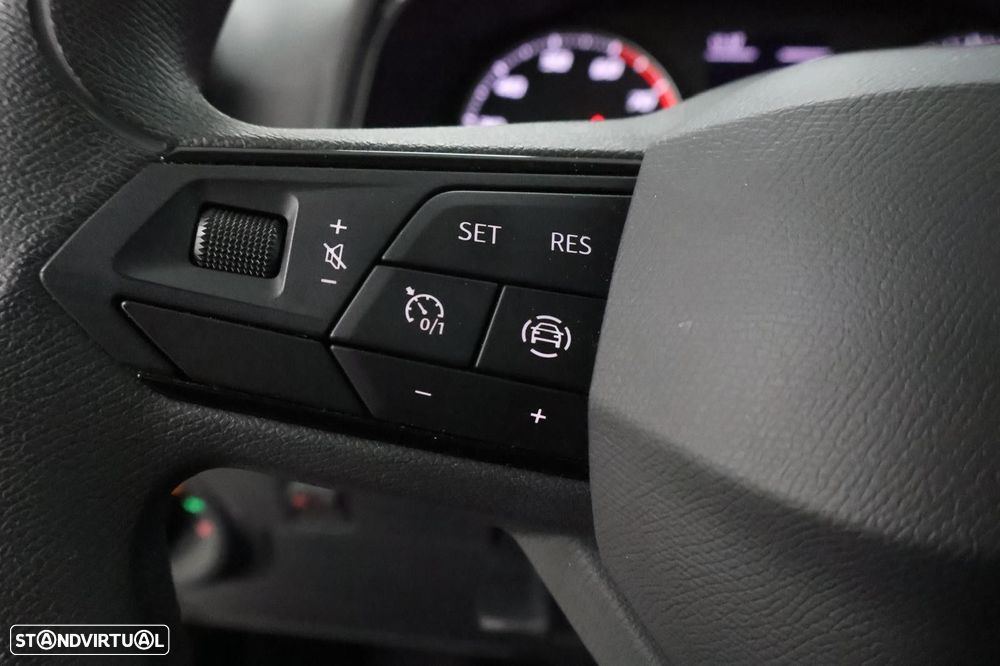 SEAT Ibiza 1.0 TSI Reference - 18