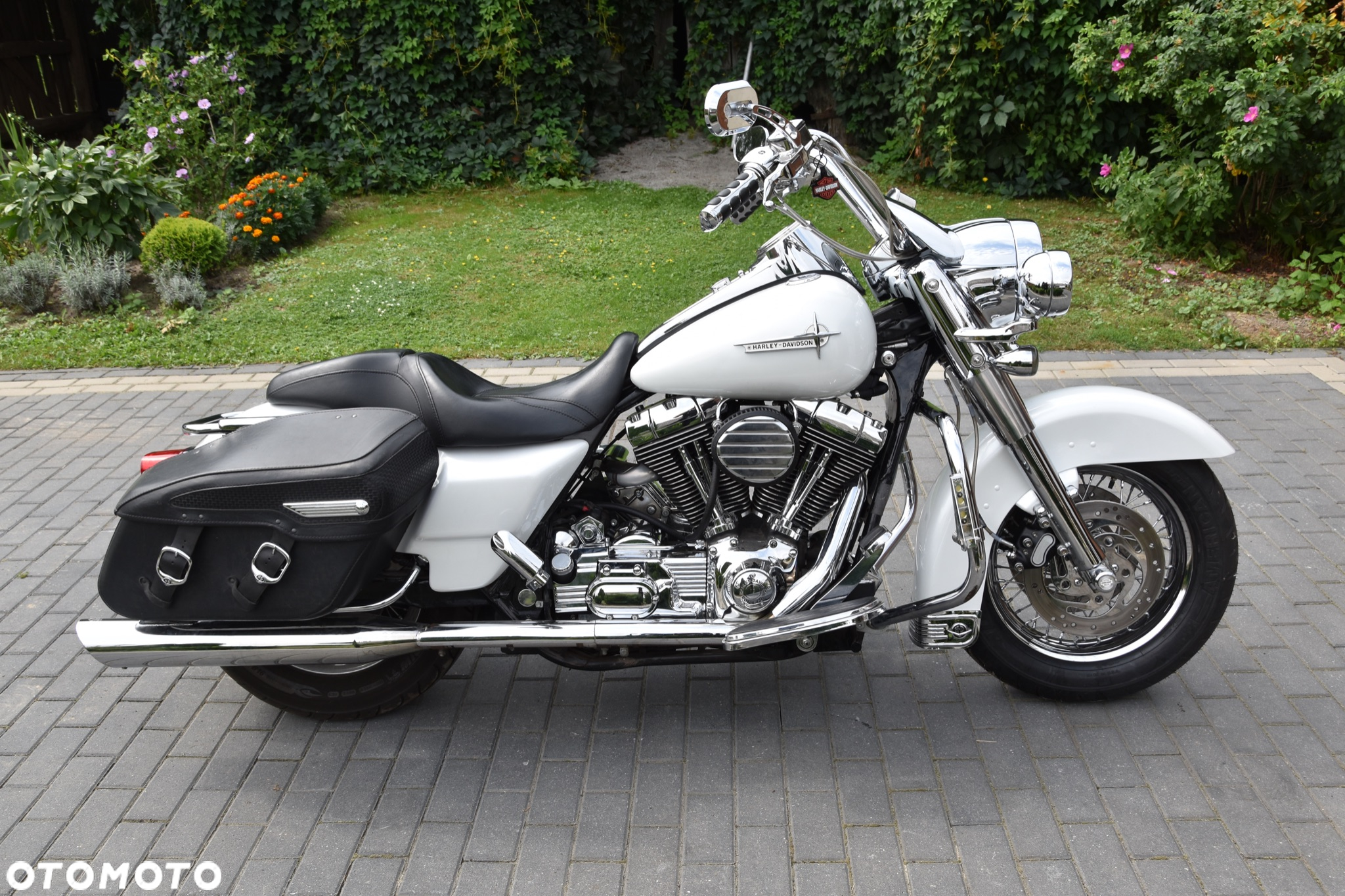 Harley-Davidson Touring Road King - 2