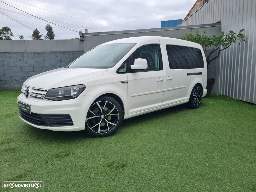 VW Caddy Maxi 2.0 TDI 5 Lugares - 1