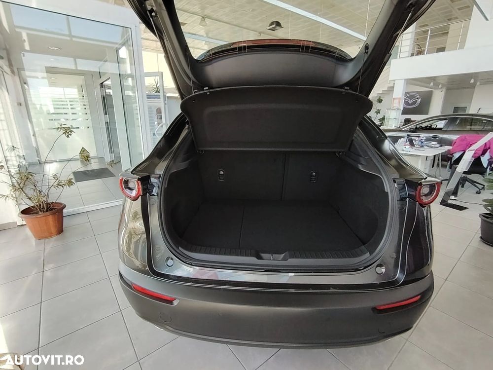 Mazda CX-30 e-SKYACTIV X186 AT MHEV Center-Line - 8