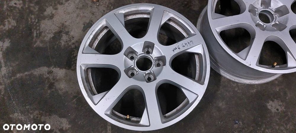 FELGA ALUMINIOWA AUDI 7JX17 ET37 8R0601025E 5X112 FI 57,1 - 5