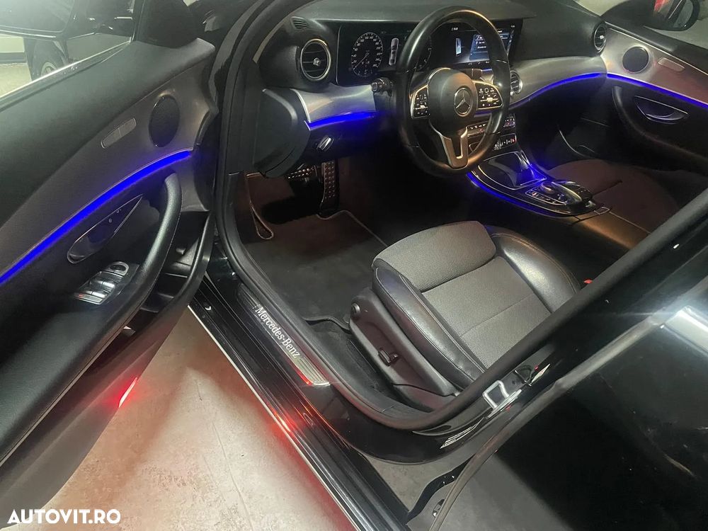 Mercedes-Benz E 220 d 4Matic 9G-TRONIC Avantgarde - 21