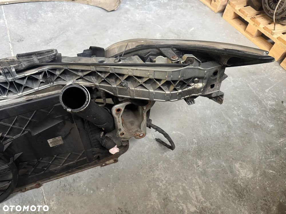 ZDERZAK REFLEKTOR WZMOCNIENIE CZOŁOWE PAS CHŁODNICE FORD FOCUS MK2 FL LIFT - 15