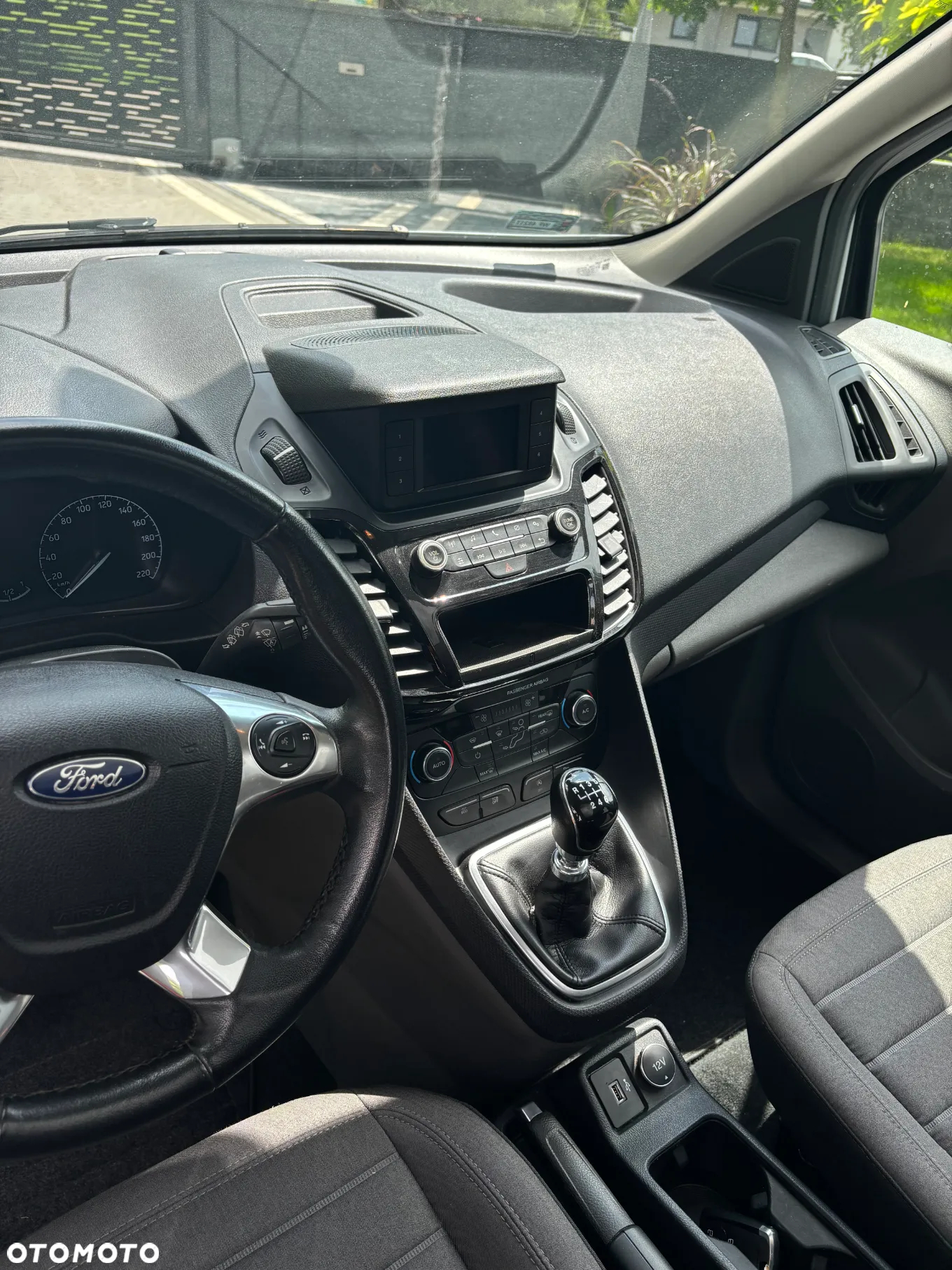 Ford Tourneo Connect Gr 1.5 TDCi Titanium - 5