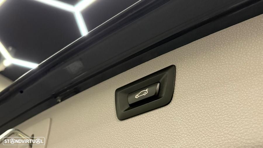 BMW 318 d xDrive Line Sport - 31