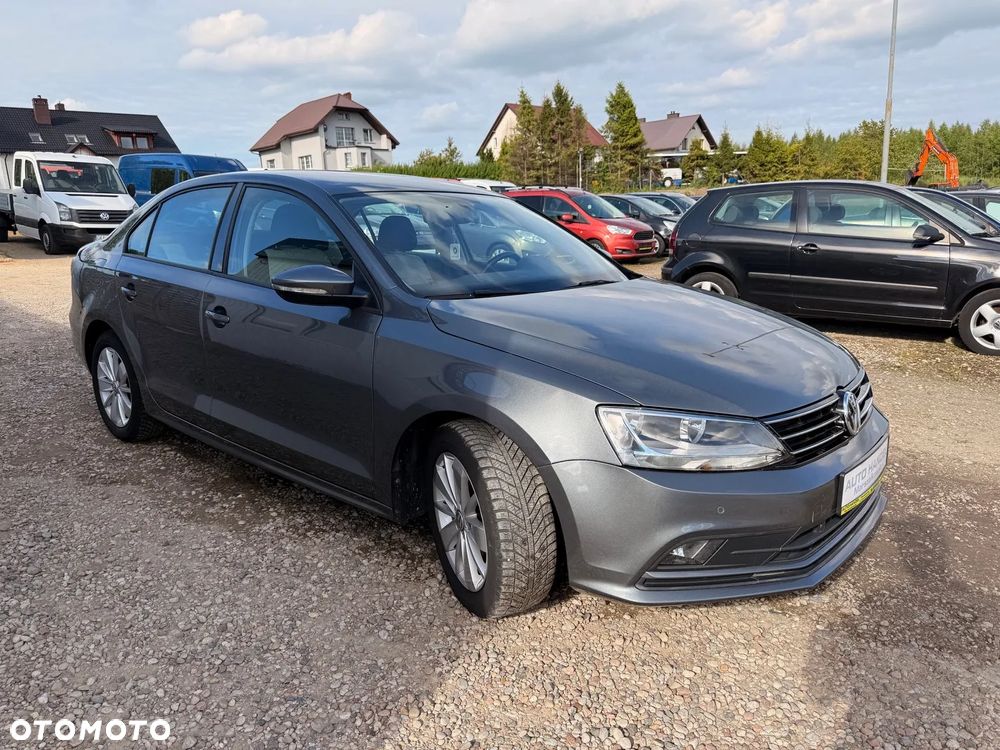 Volkswagen Jetta 2.0 TDI DPF BMT Comfortline - 12