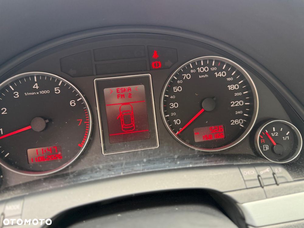 Audi A4 Limousine - 32