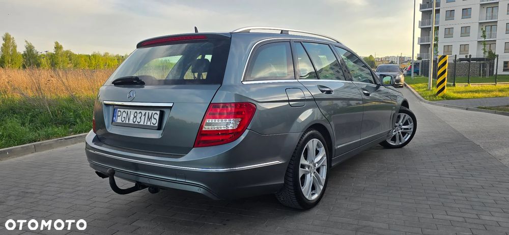 Mercedes-Benz Klasa C 200 CDI Avantgarde Edition - 3