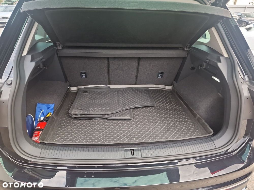 Volkswagen Tiguan 2.0 TSI 4Mot Elegance DSG - 18