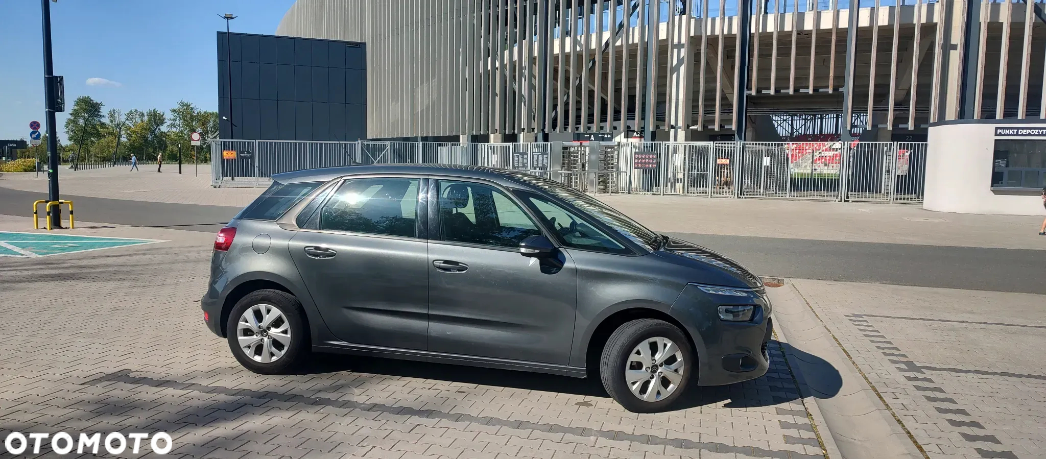 Citroën C4 Picasso e-HDi 115 ETG6 Business Class - 8