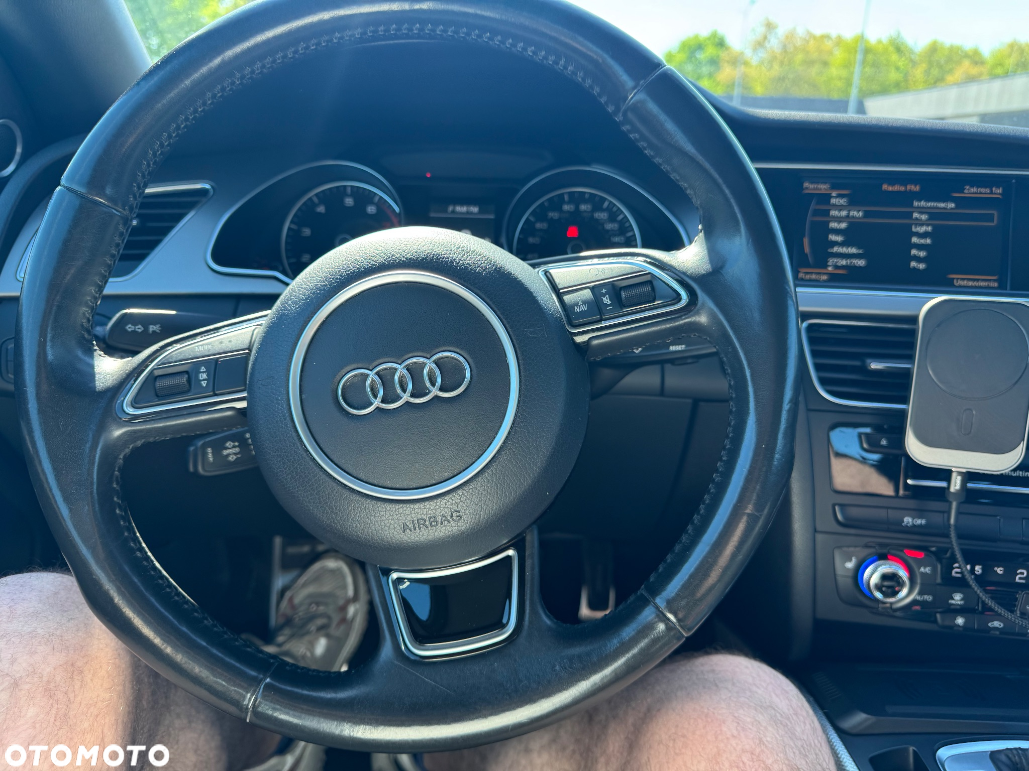 Audi A5 Cabrio 2.0 TFSI quattro S tronic - 22