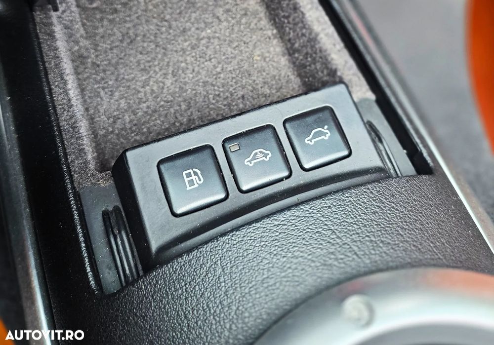 Audi TT 1.8 T quattro - 13