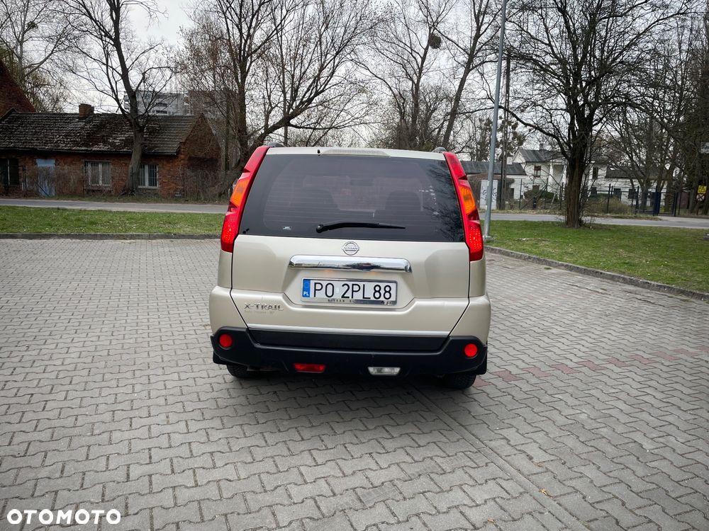 Nissan X-Trail 2.0 dCi 4x4 DPF Automatik SE - 6