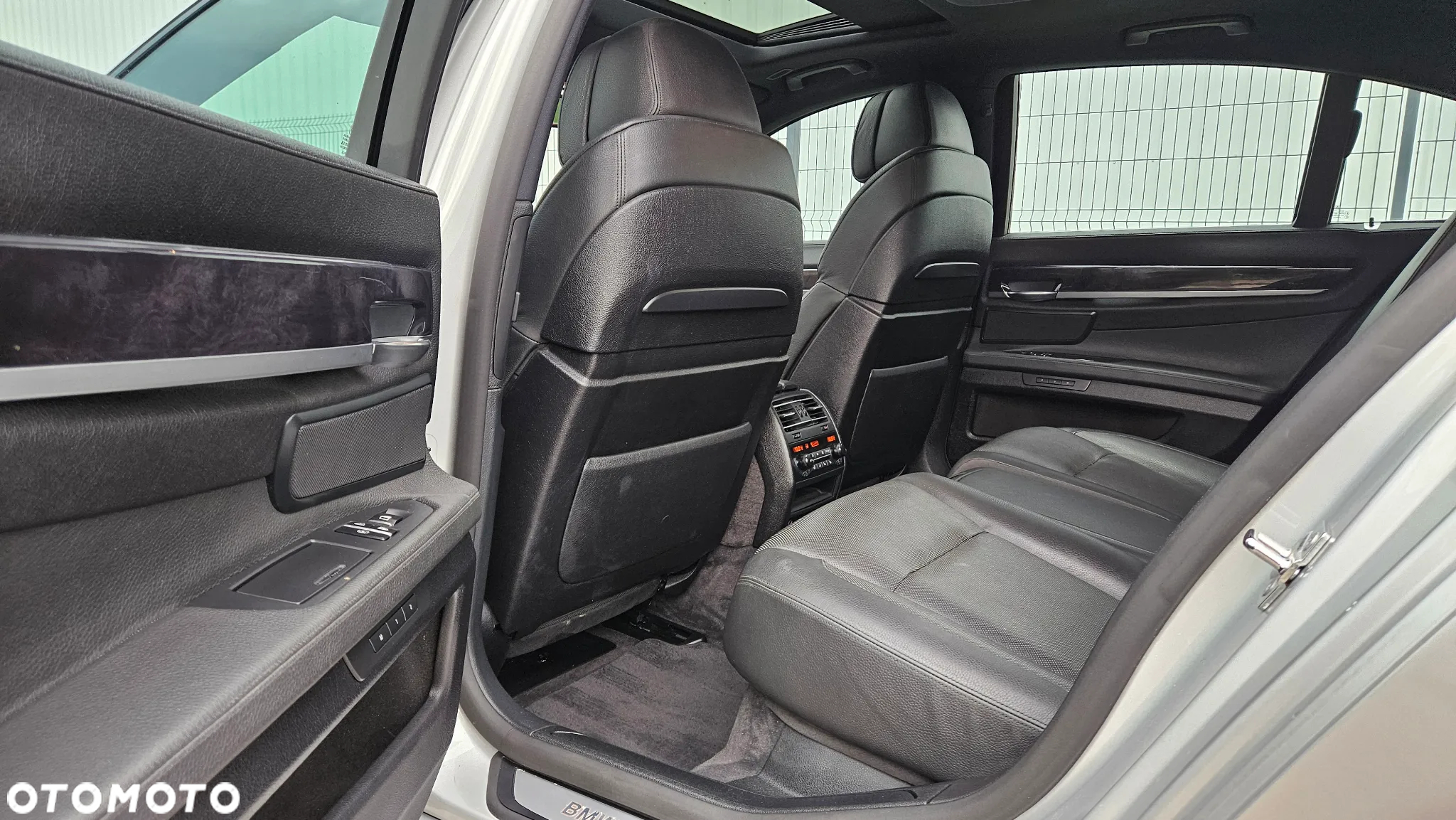 BMW Seria 7 730d - 8