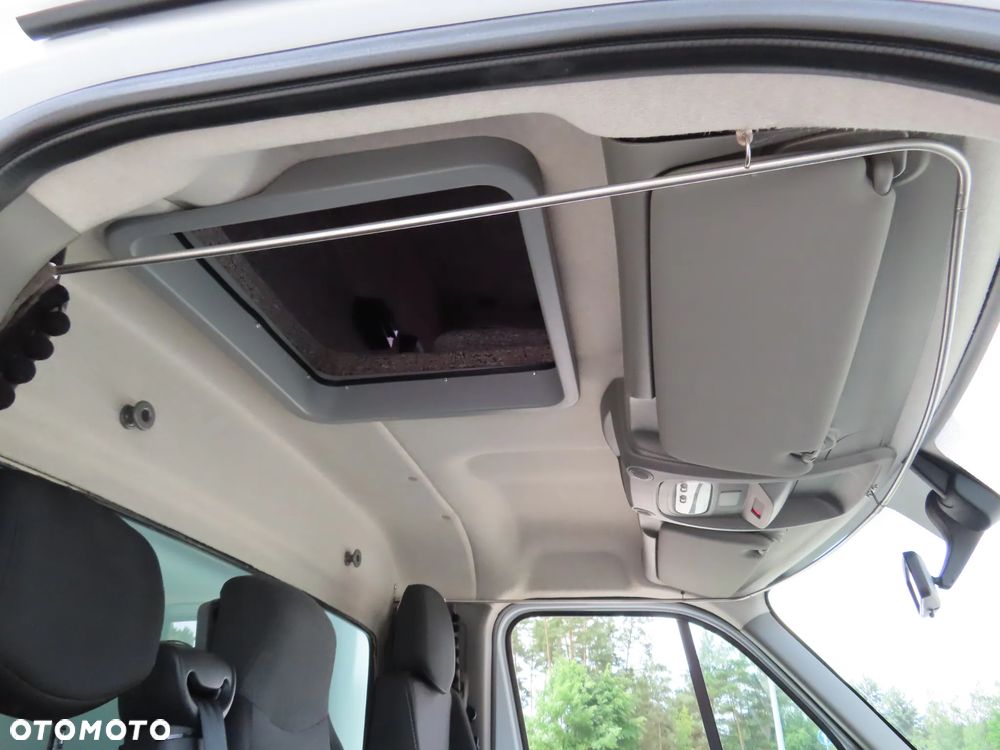Renault Master 2.3 dCi 163 Km WZMACNIANY Chłodnia -20*C + 30*C Z Izoterma 4.20 Cm 8 Euro Palet Zasilanie V230 Funkcja Grzania Kabina Sypialniana WEBASTO Stan Jak NOWY - 29
