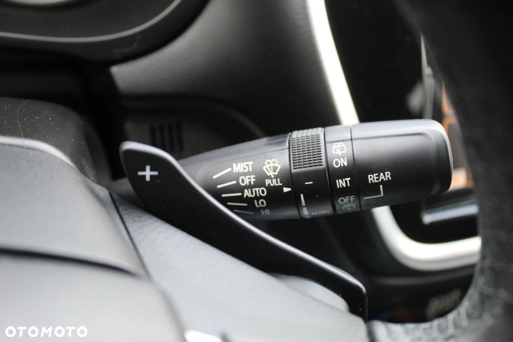 Suzuki SX4 S-Cross 1.0 T Premium - 28