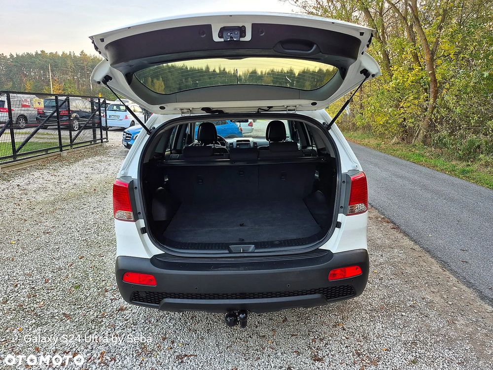 Kia Sorento 2.4 CVVT Attract - 23