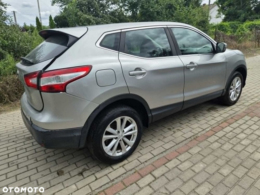 Nissan Qashqai 1.5 dCi N-Connecta EU6 - 5