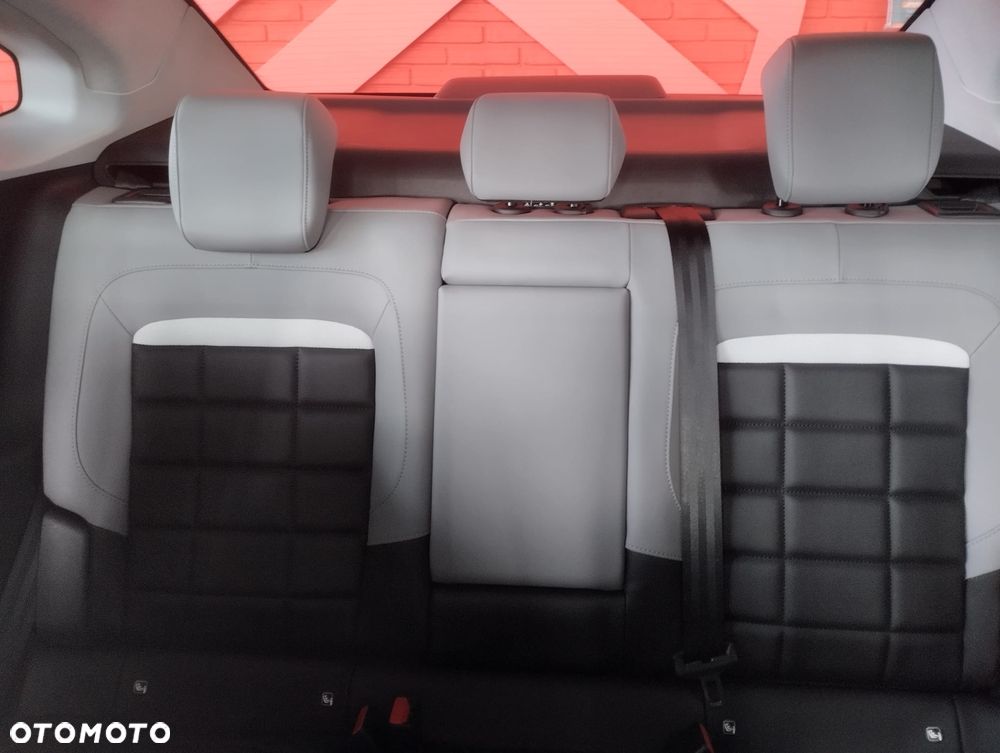 Citroën C4 1.2 mHEV Max eDCT6 - 8