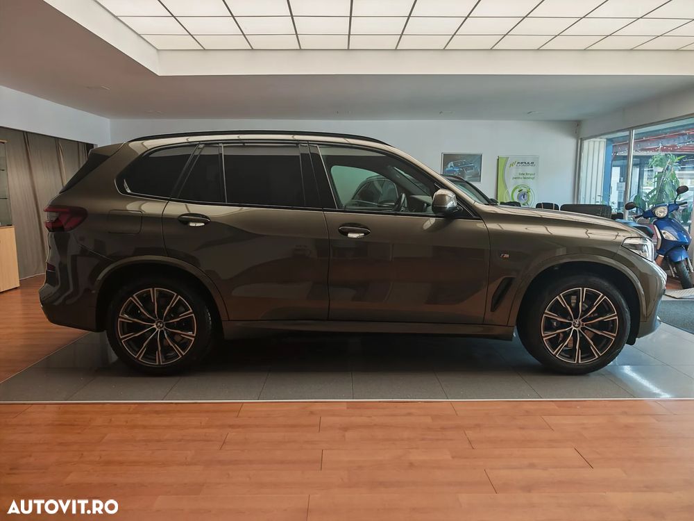 BMW X5 xDrive45e - 34