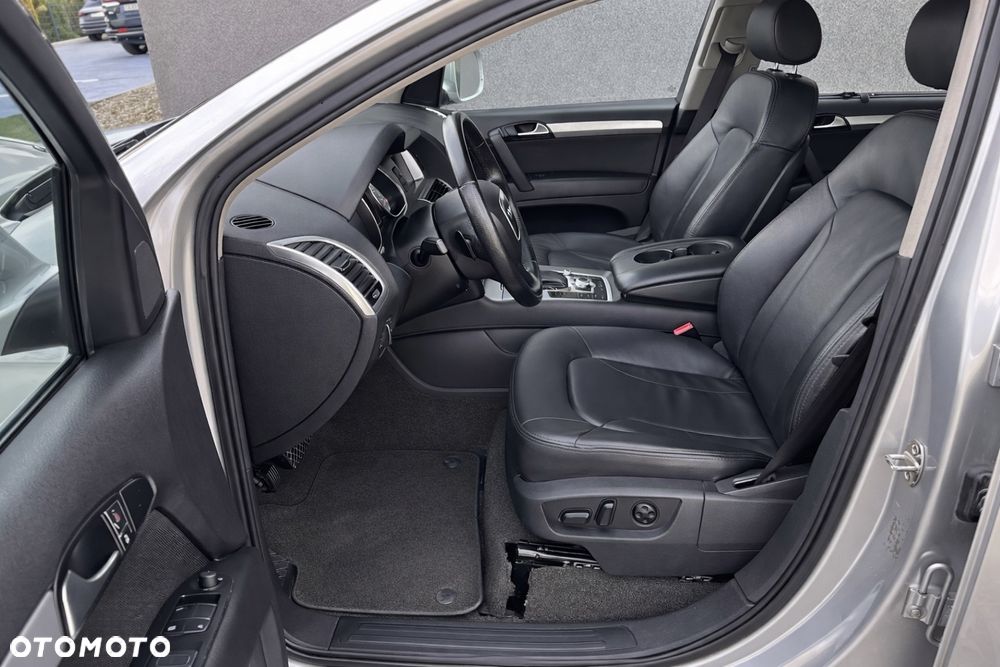 Audi Q7 3.0 TDI DPF Quattro Tiptronic - 29