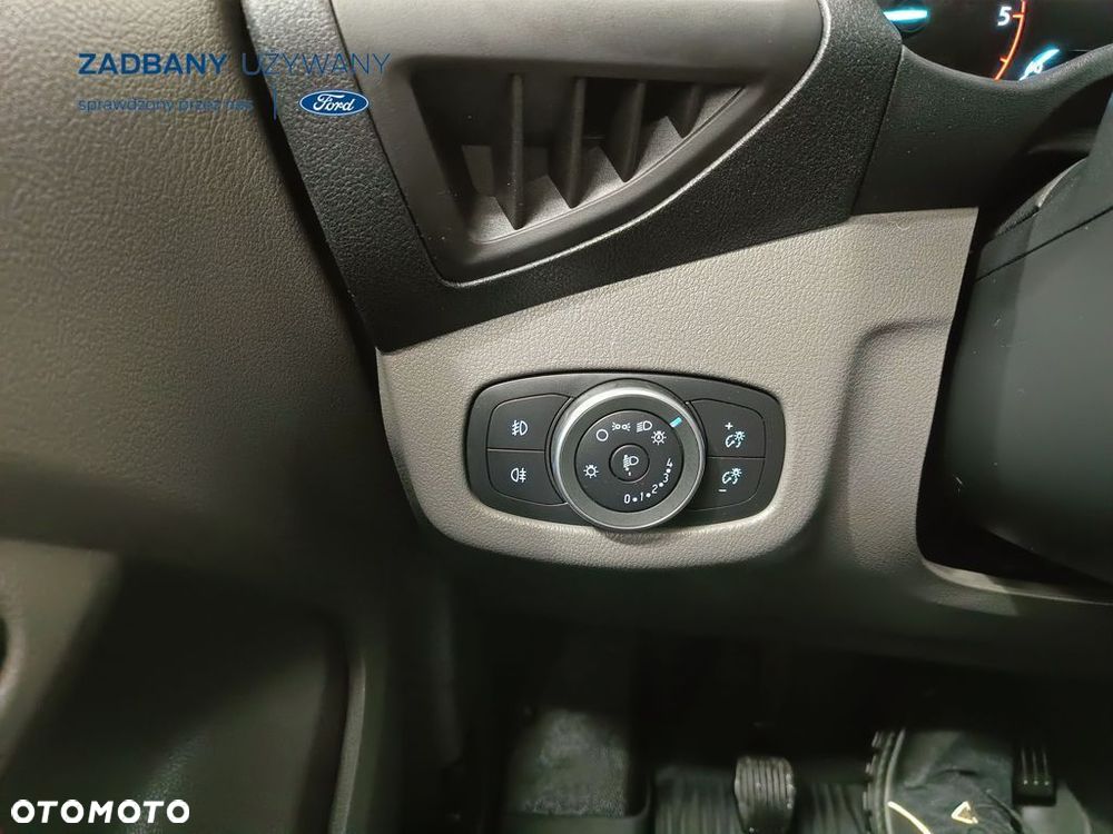 Ford Transit-connect - 17