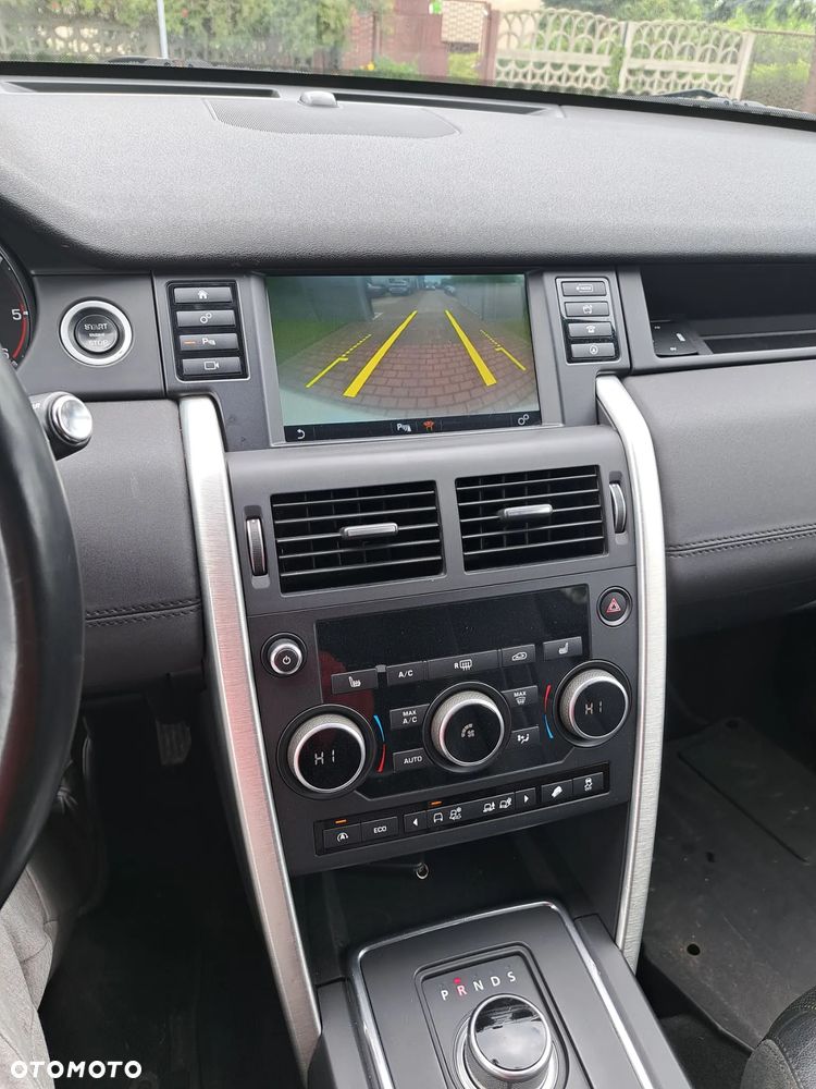 Land Rover Discovery Sport TD4 Dynamic - 11