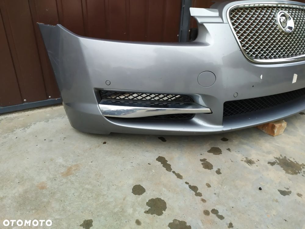 Zderzak Przód Przedni  Kompletny Jaguar XF - 7