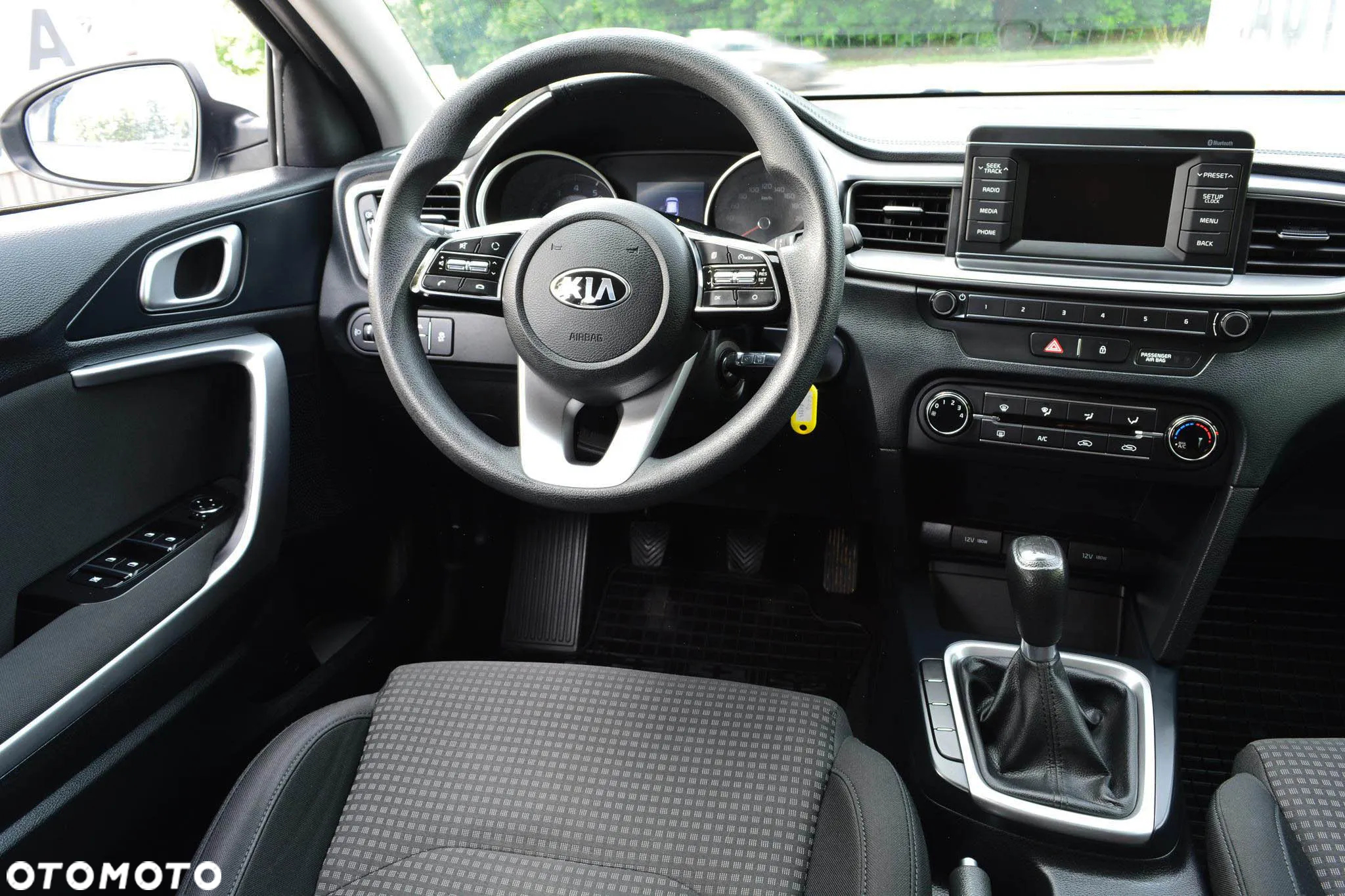 Kia Ceed 1.4 S - 21