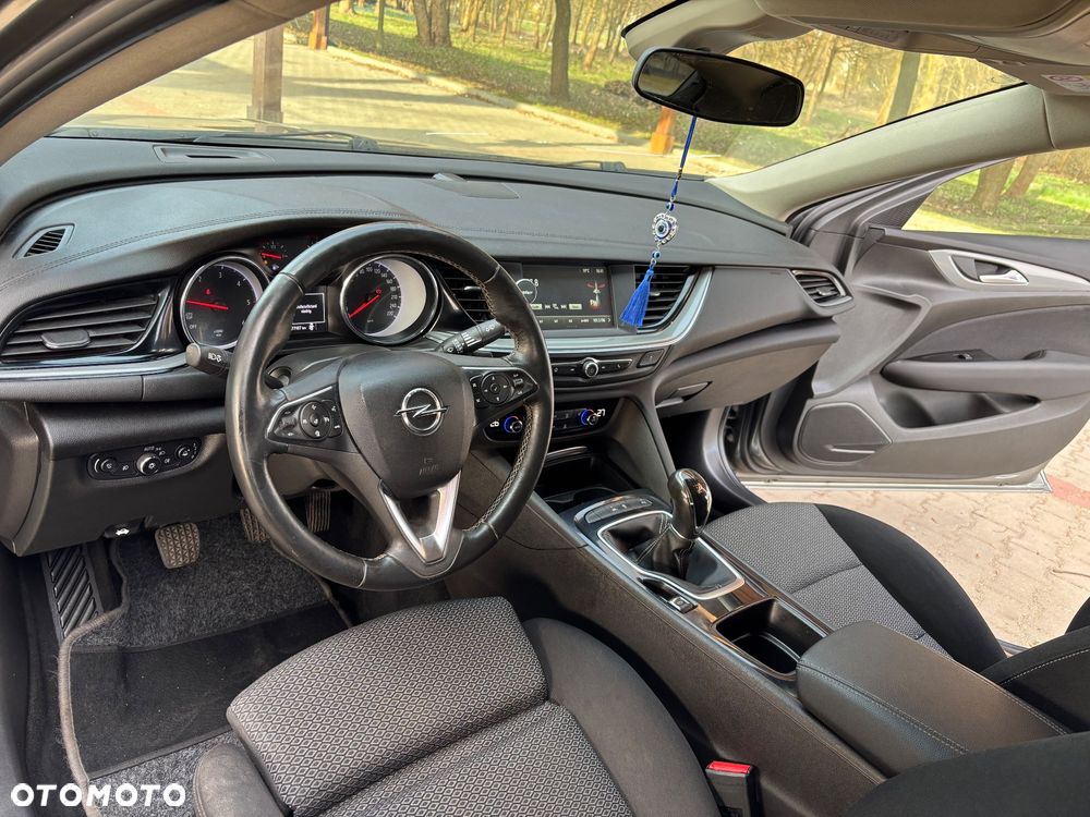 Opel Insignia 1.6 (118g) Business Innovation - 13