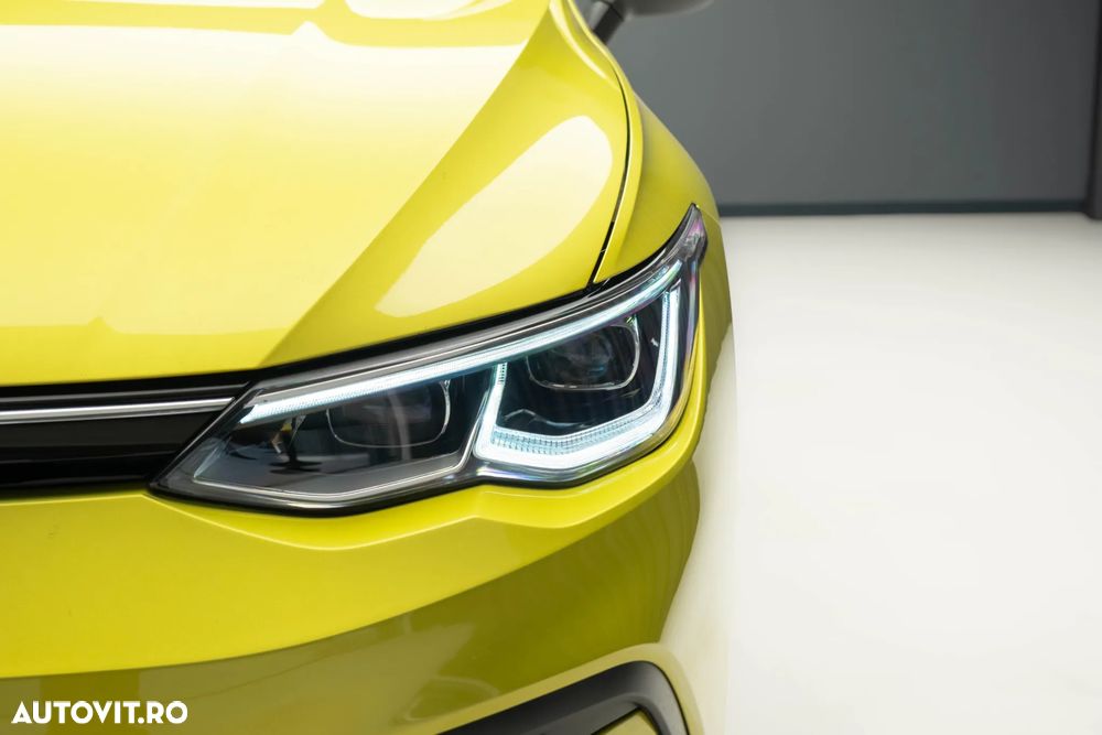 Volkswagen Golf 1.5 TSI Comfortline - 32