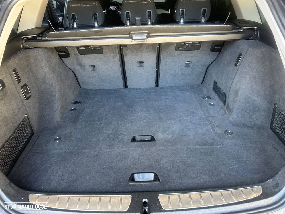 BMW 320 d Sport-Aut. - 33