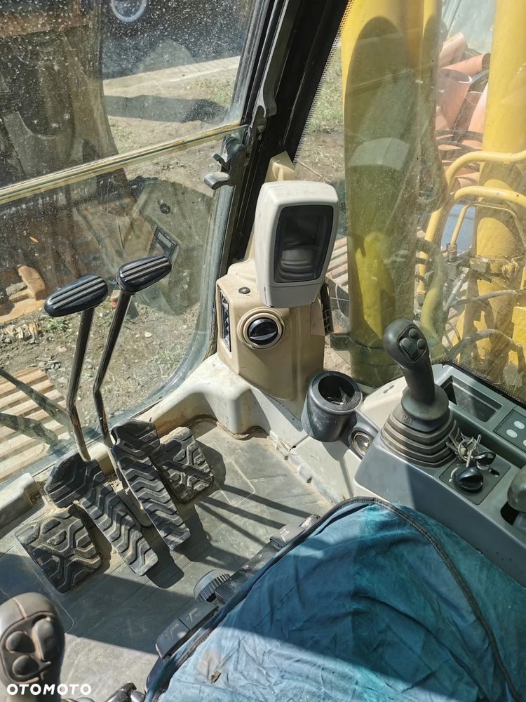 Caterpillar 318C - 6