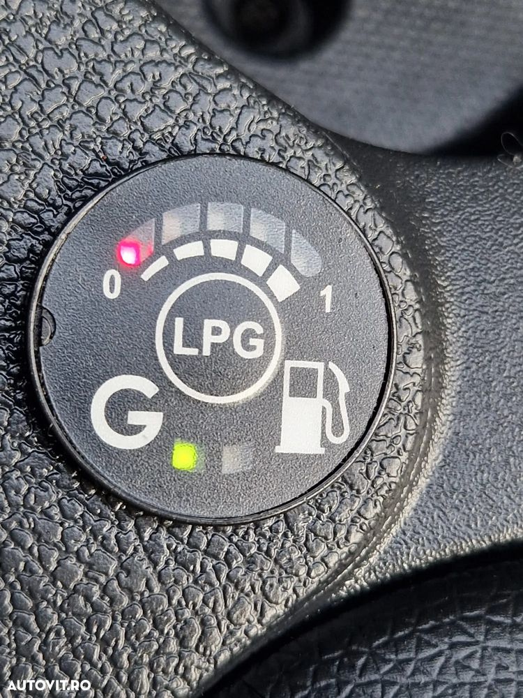 Dacia Sandero TCe 90 MT5 Comfort - 4