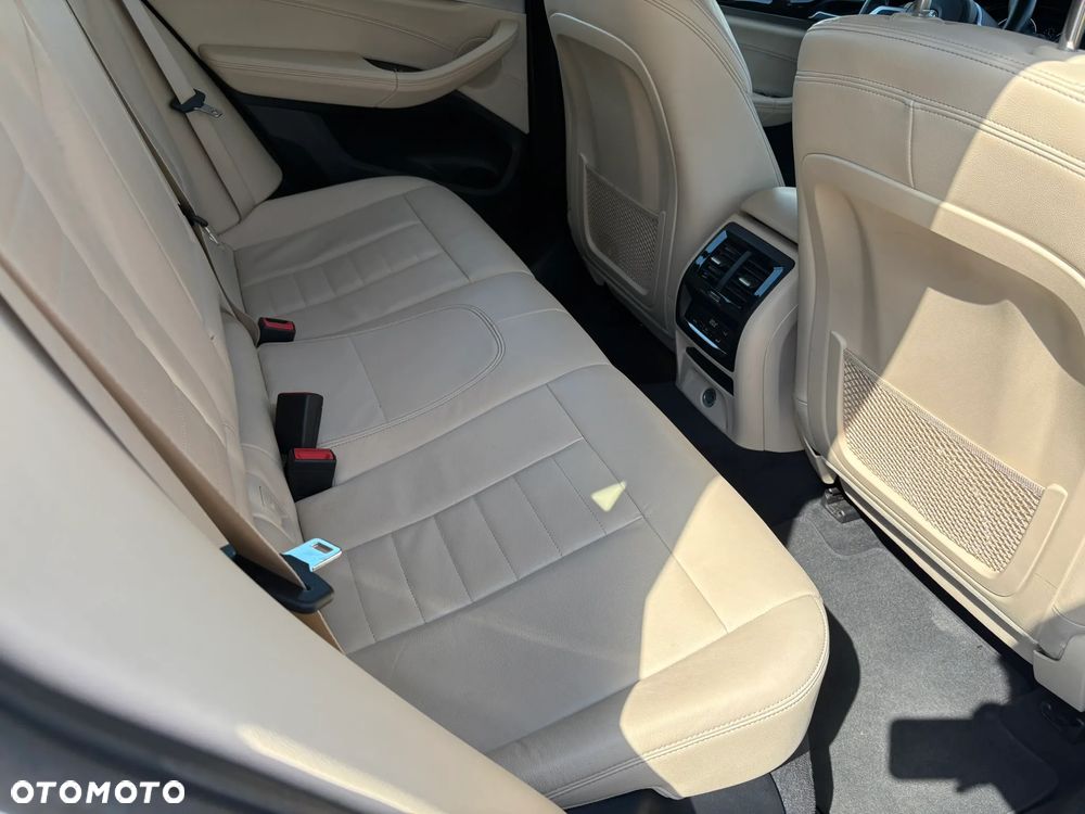 BMW X4 xDrive30i xLine sport - 28