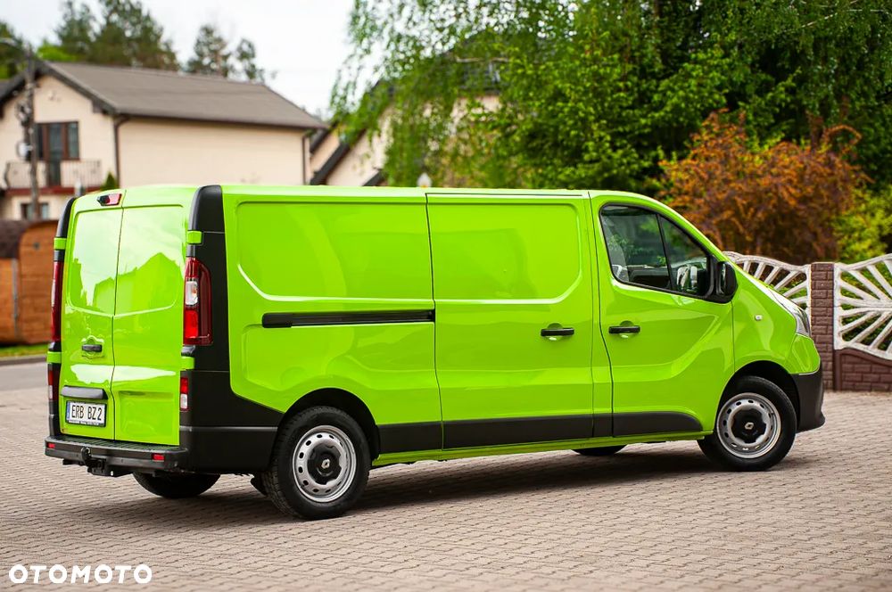 Renault Trafic - 23