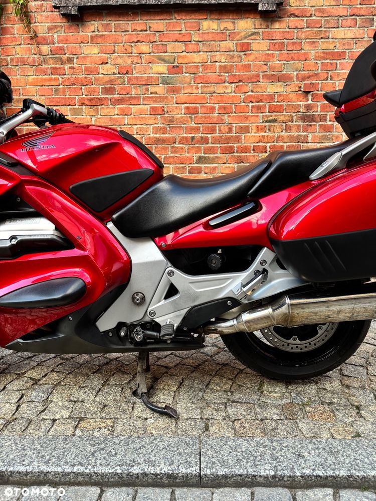 Honda ST - 11