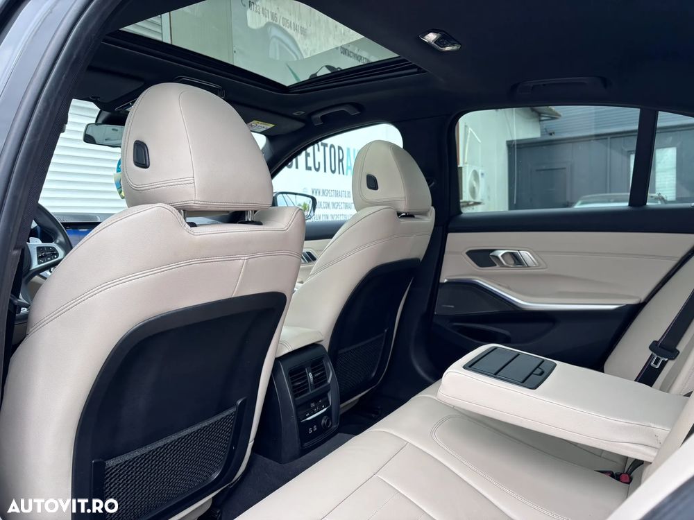 BMW Seria 3 320i Aut. M Sport - 27