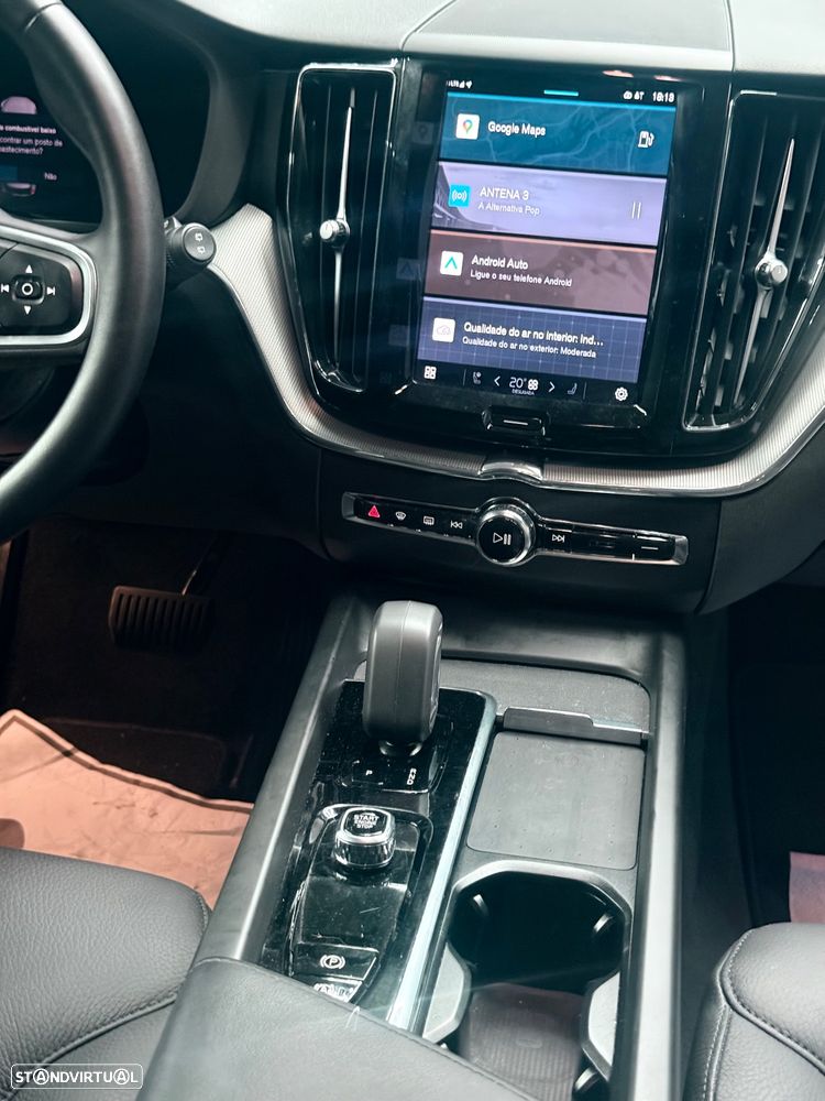 Volvo XC 60 2.0 B4 Inscription - 17