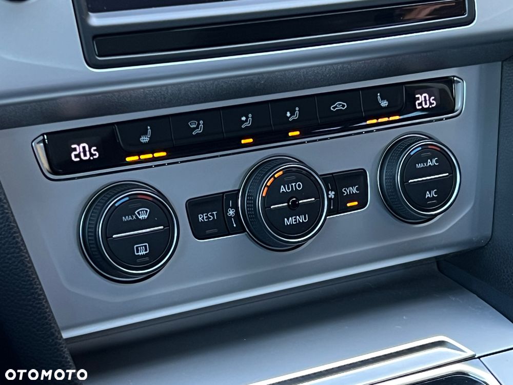 Volkswagen Passat 2.0 TDI BMT Highline DSG - 35