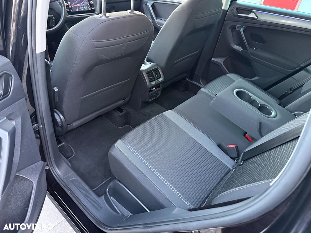 Volkswagen Tiguan 2.0 TDI SCR DSG ACTIVE - 19